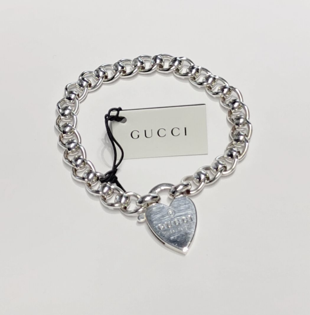 Bracciale Donna Gucci 181319YB4008106 Chunky Heart Argento